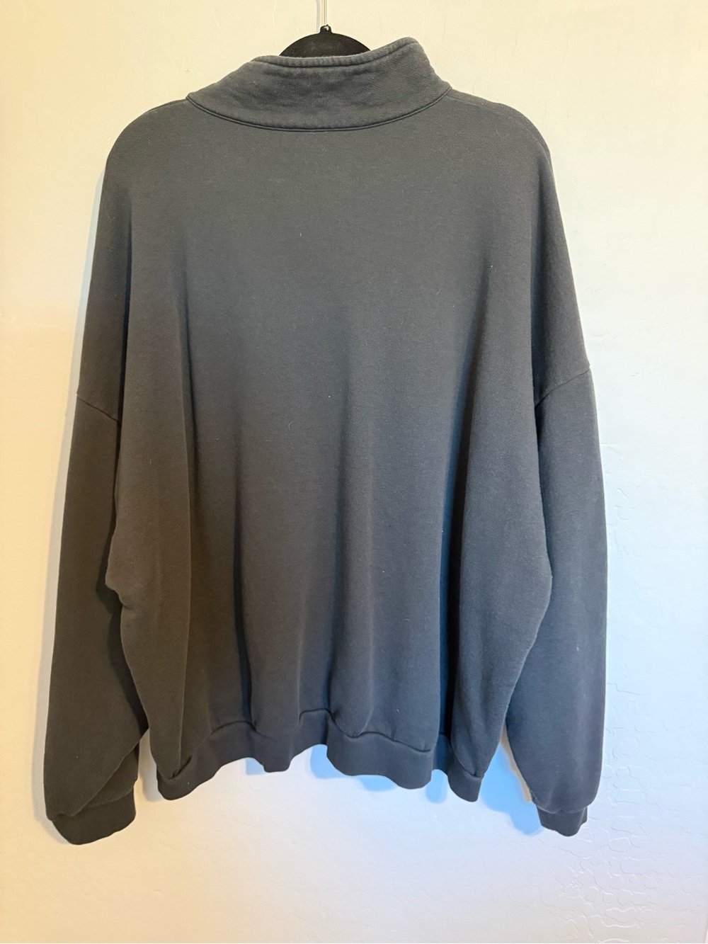 ALO Yoga 1/4 zip Accola Half-Zip Pullover - Picture 3 of 3